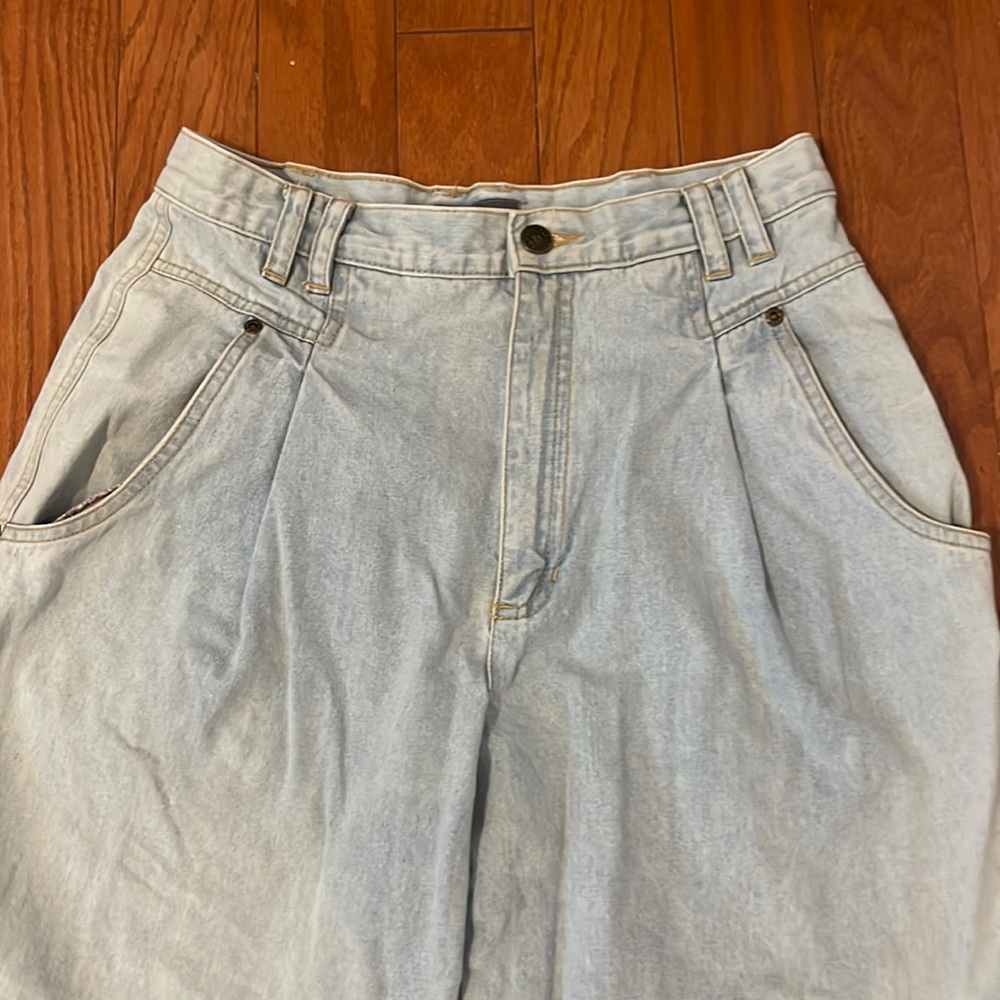 Vintage Liz Wear High Rise Pleated Denim Jeans Size 10